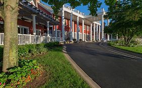 Inn At Black Star Farms